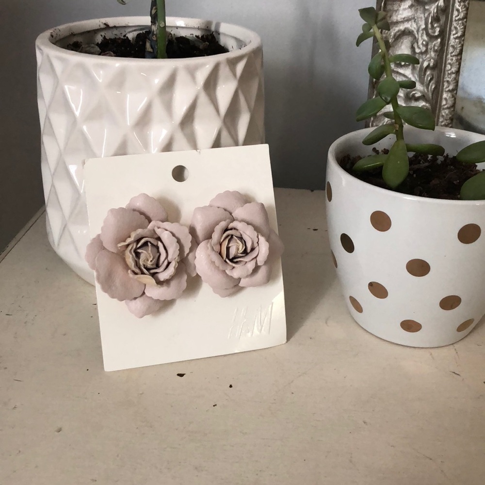 Large flower earrings